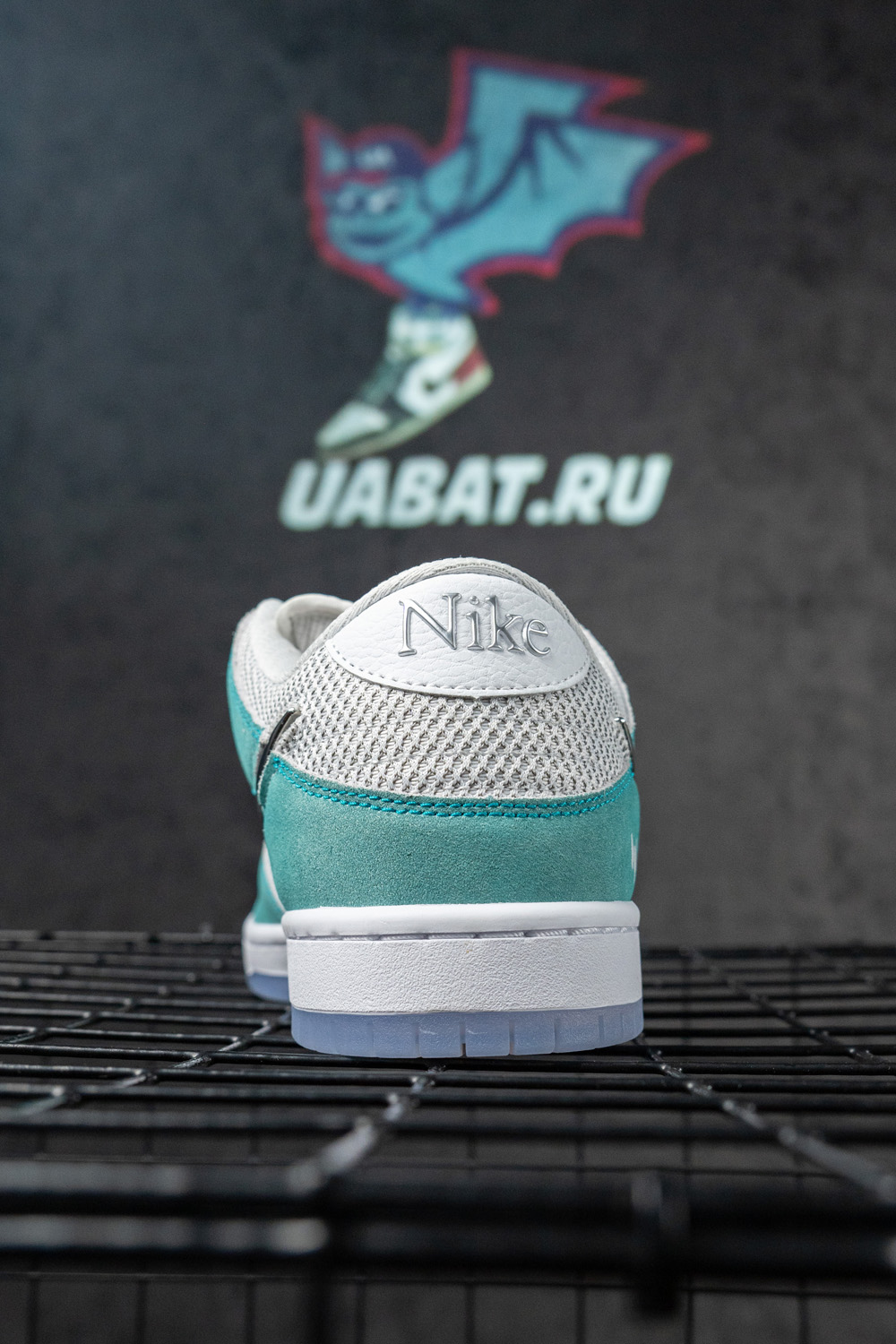 April Skateboards x Dunk Low SB 'Turbo Green'