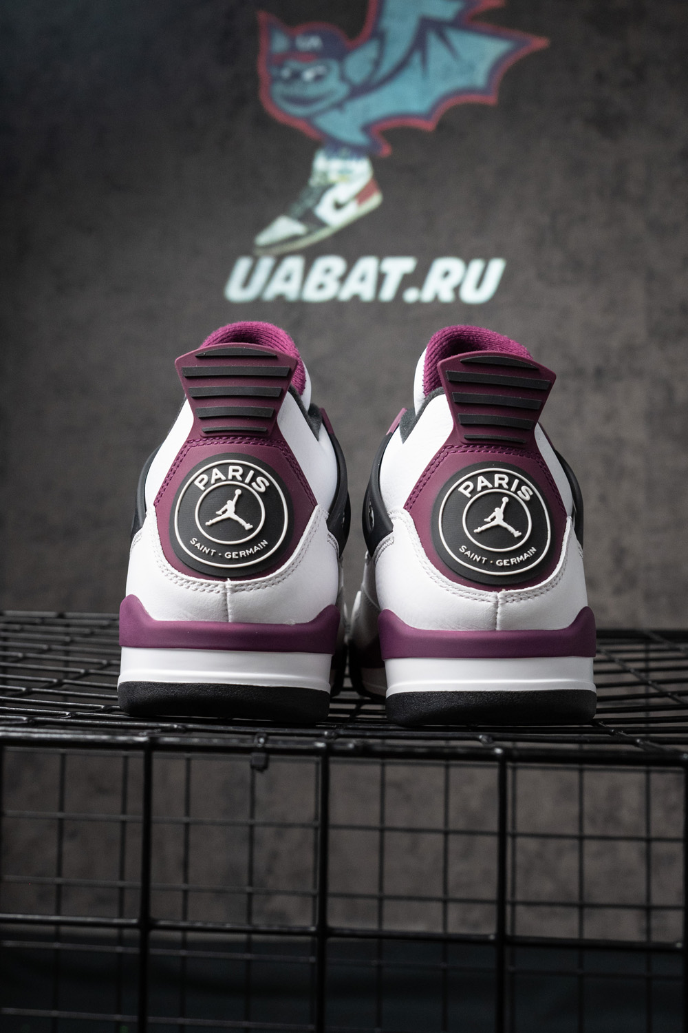 Paris Saint-Germain x Air Jordan 4 Retro GS 'Bordeaux'