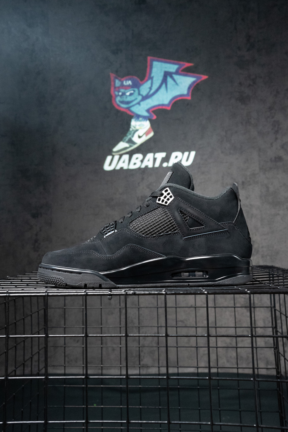 AIR JORDAN 4 RETRO 'BLACK CAT' 2020