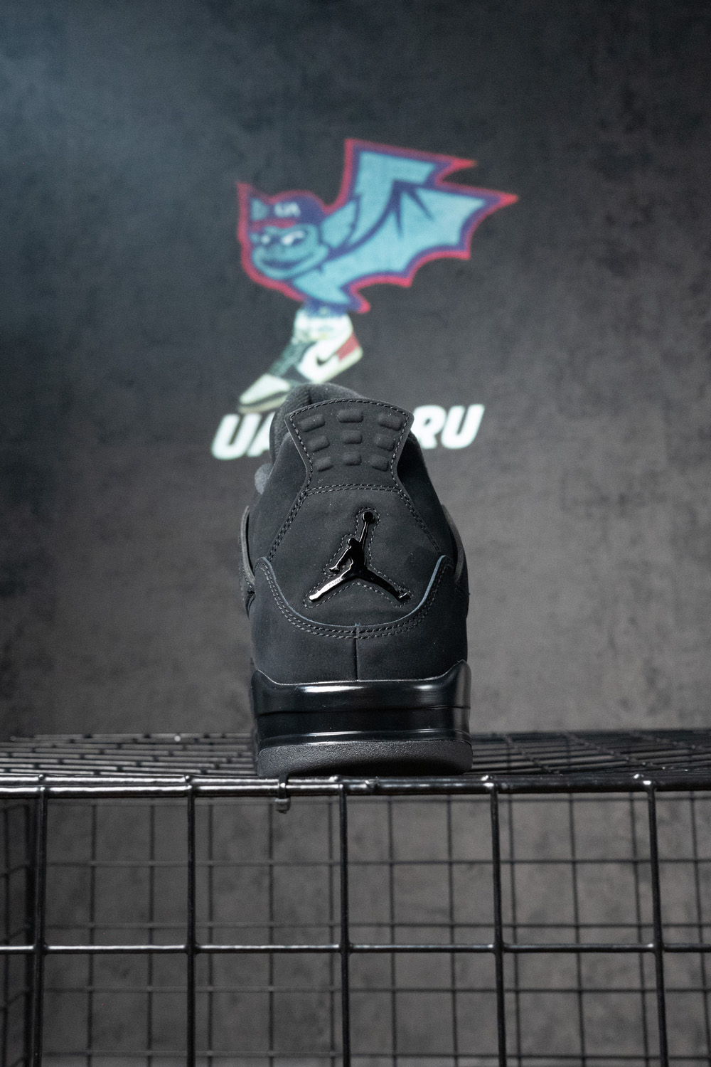 AIR JORDAN 4 RETRO 'BLACK CAT' 2020