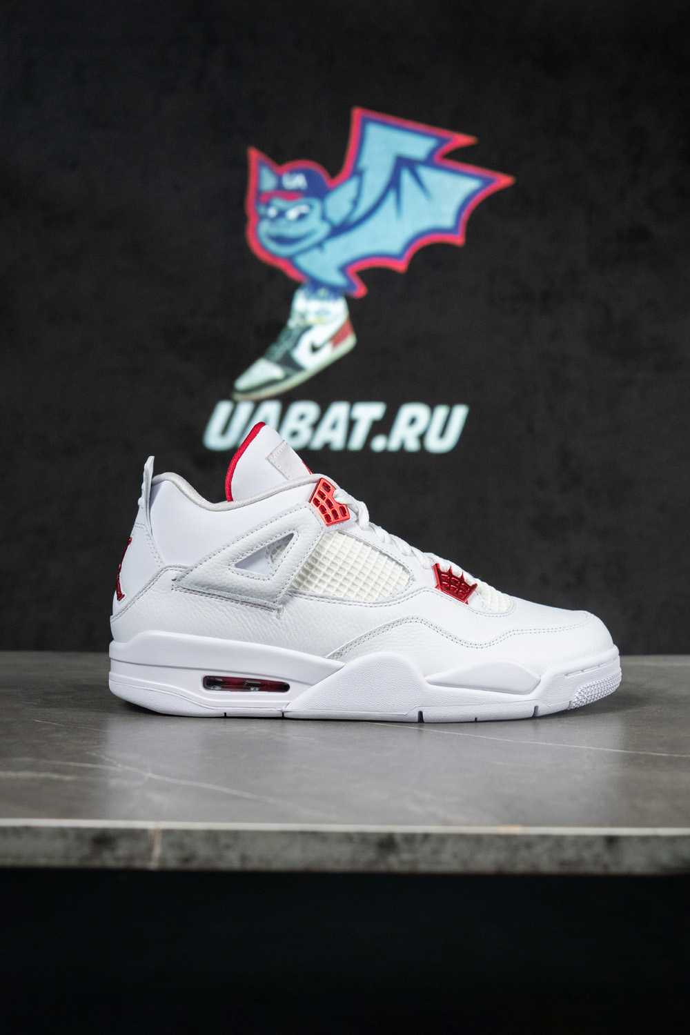 AIR JORDAN 4 RETRO 'RED METALLIC'