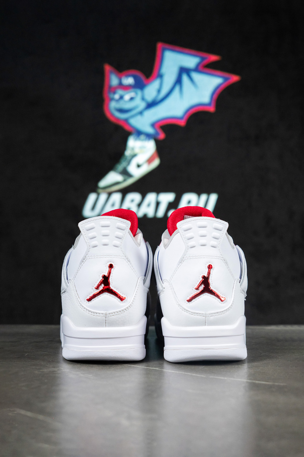 AIR JORDAN 4 RETRO 'RED METALLIC'