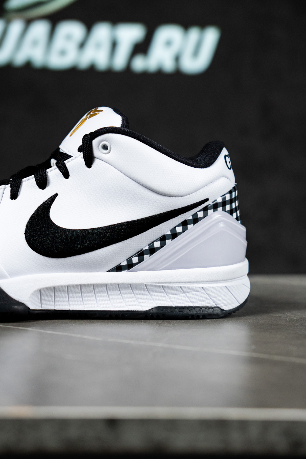 Zoom Kobe 4 Protro 'Mambacita'