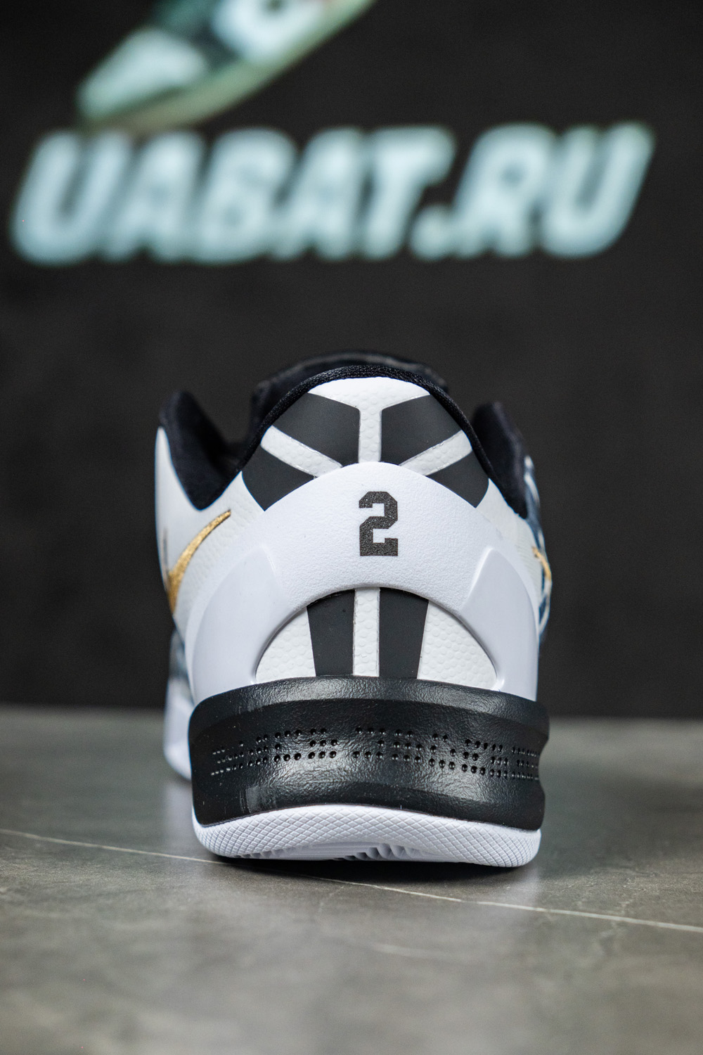 Kobe 8 Protro 'Mambacita'
