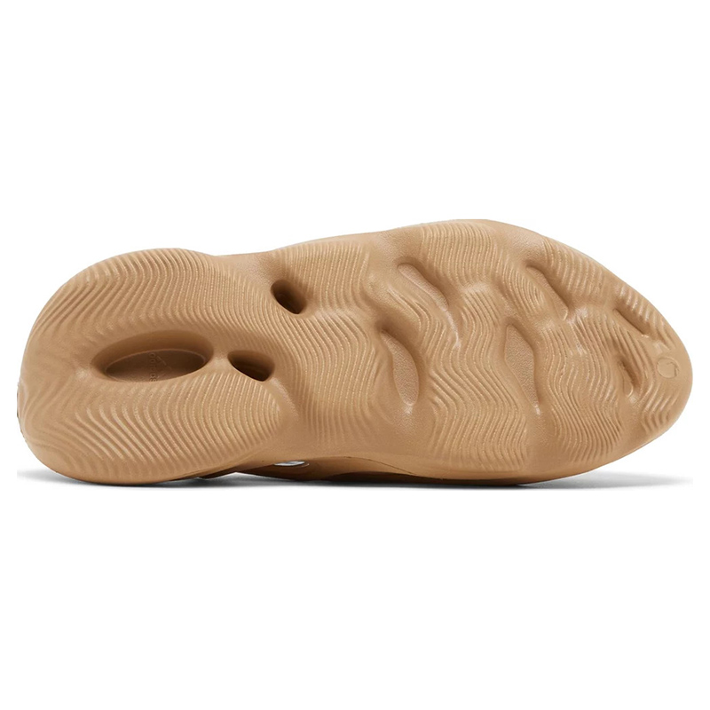 Yeezy Foam Runner 'Clay Taupe'
