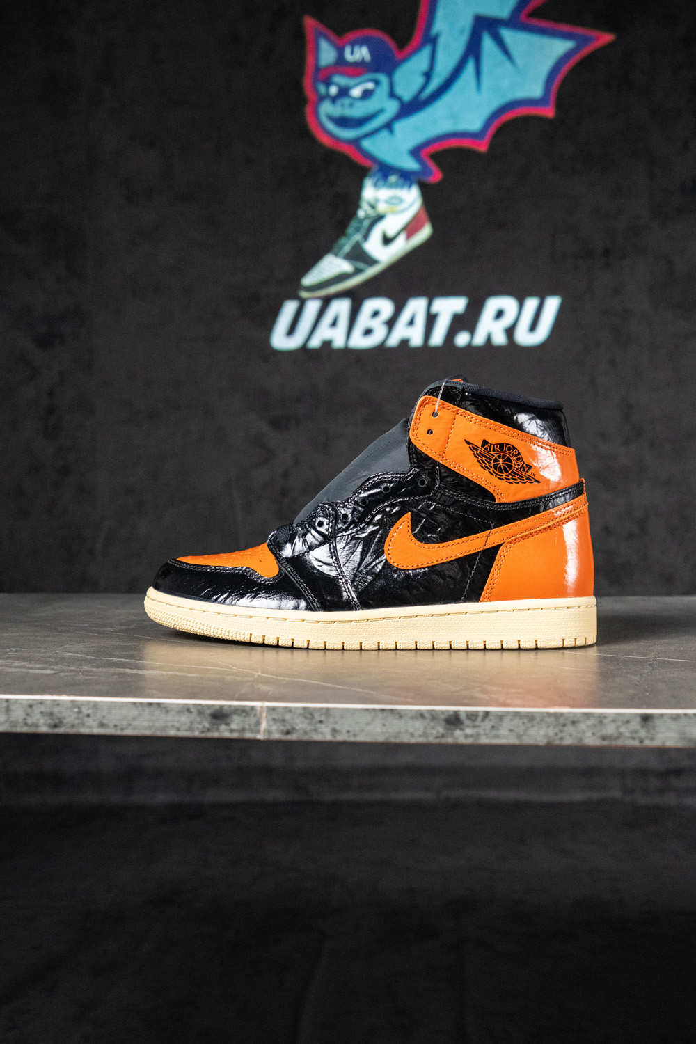 AIR JORDAN 1 RETRO HIGH OG 'SHATTERED BACKBOARD 3.0'