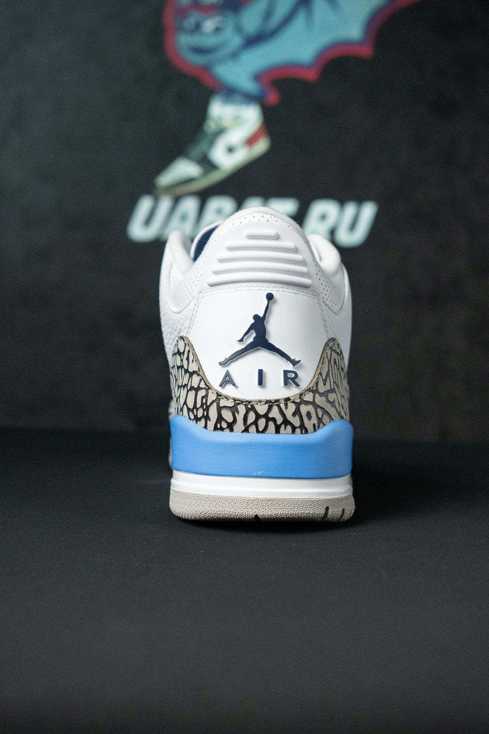 AIR JORDAN 3 RETRO 'UNC'