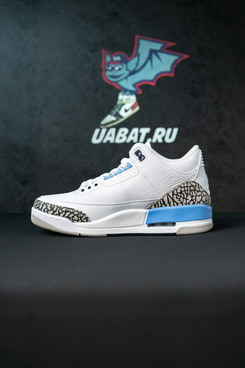 AIR JORDAN 3 RETRO 'UNC'