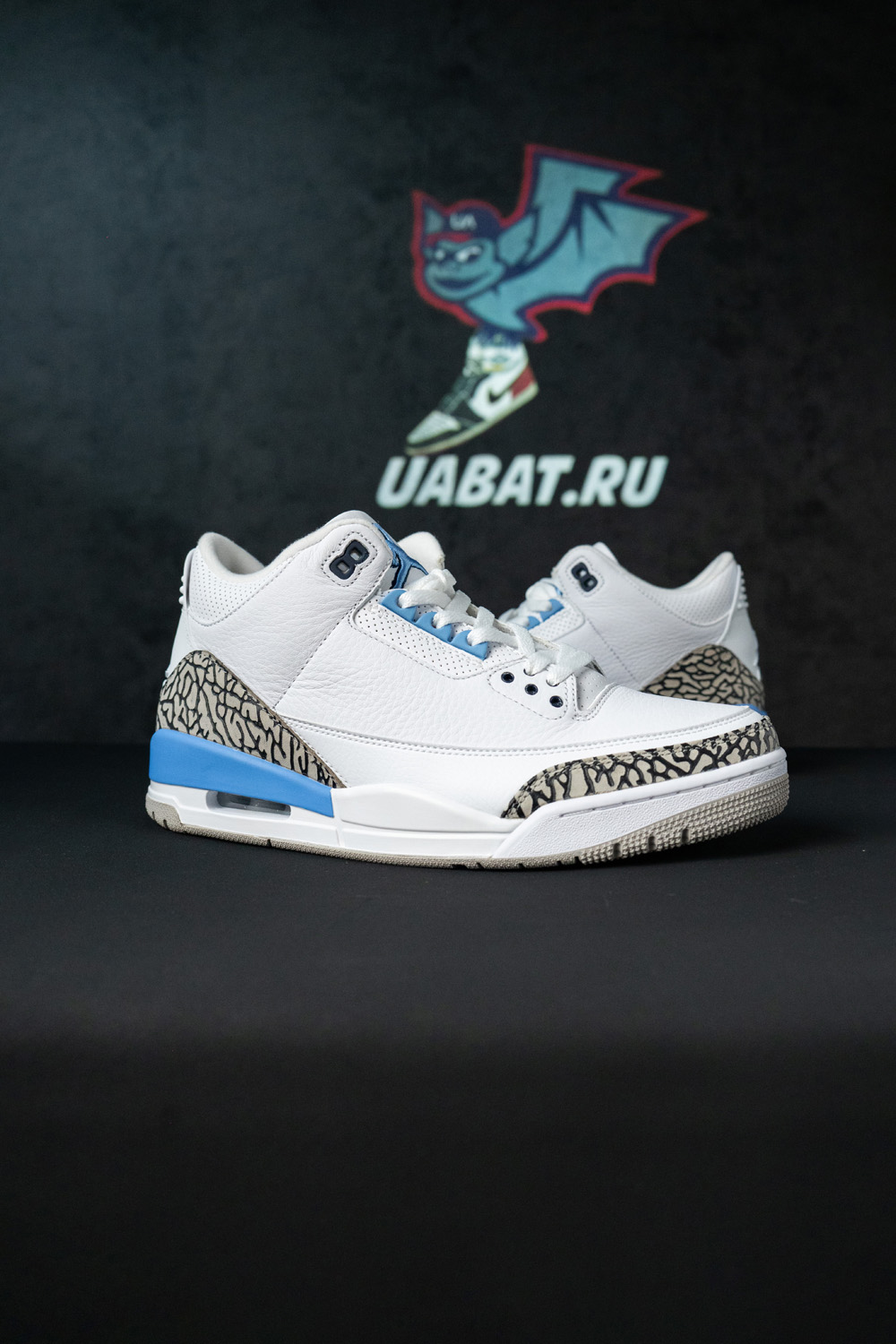 AIR JORDAN 3 RETRO 'UNC'