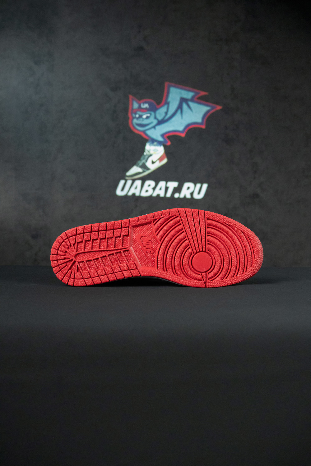 Air Jordan 1 Retro Low OG 'Chicago'