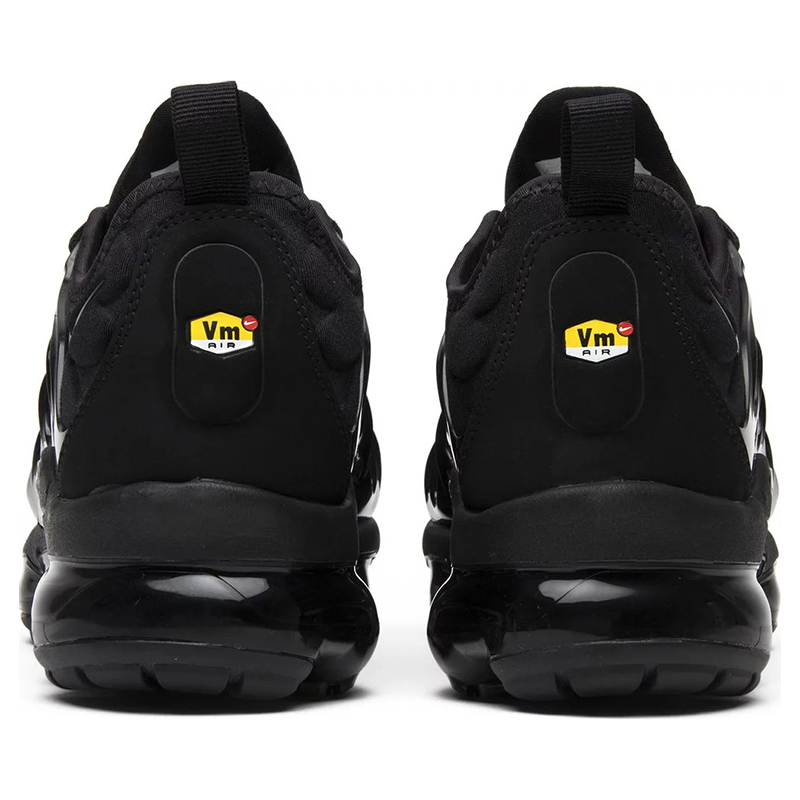 Air VaporMax Plus 'Triple Black'