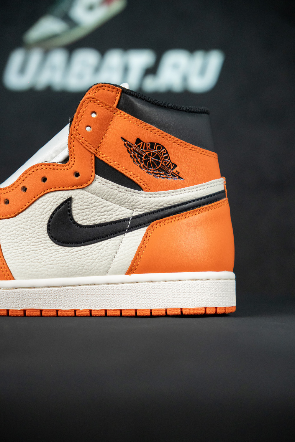 AIR JORDAN 1 RETRO HIGH OG 'SHATTERED BACKBOARD AWAY'