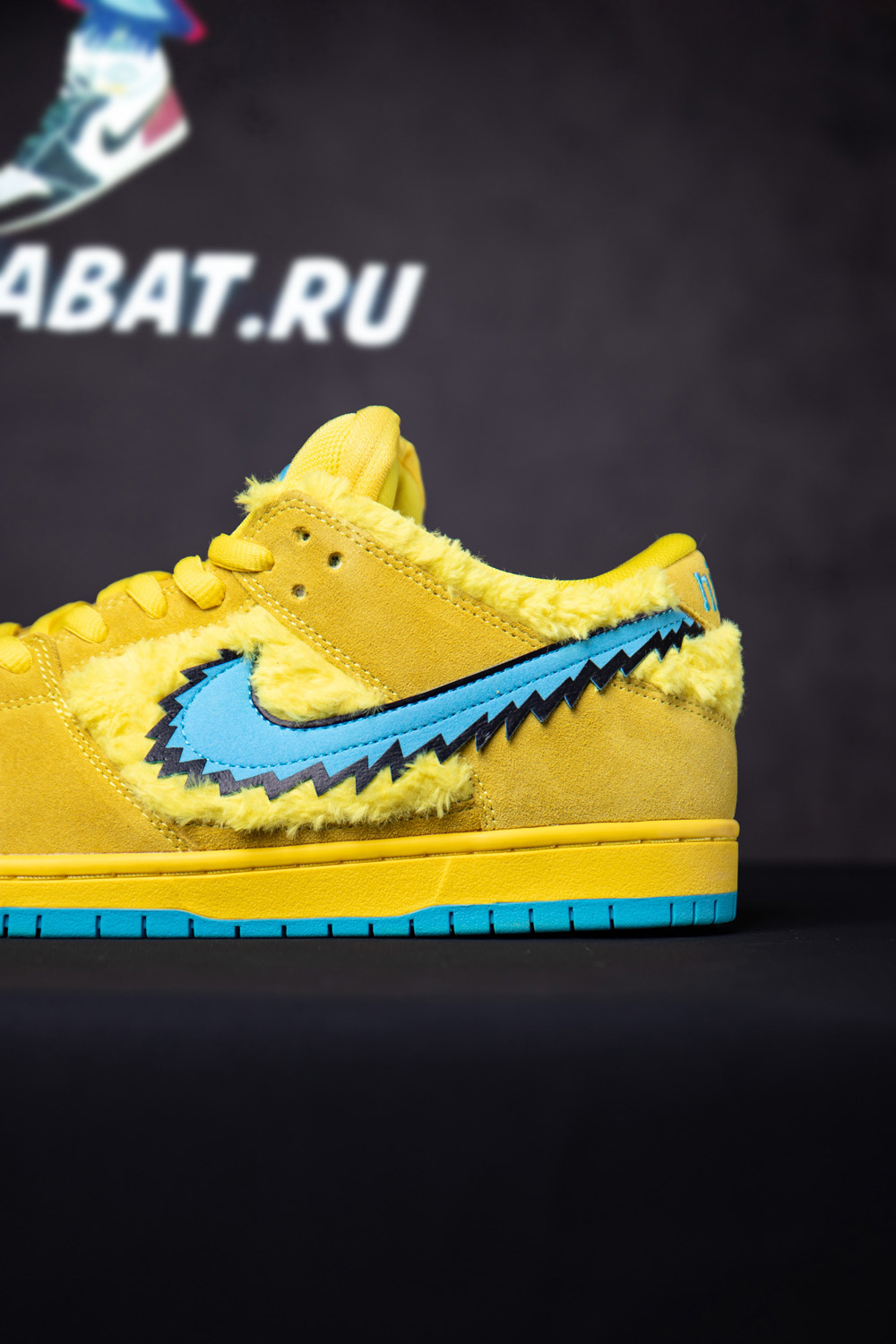 GRATEFUL DEAD X DUNK LOW SB 'YELLOW BEAR'