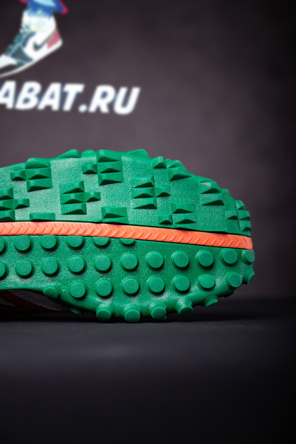 Casablanca x XC-72 'Orange Green'