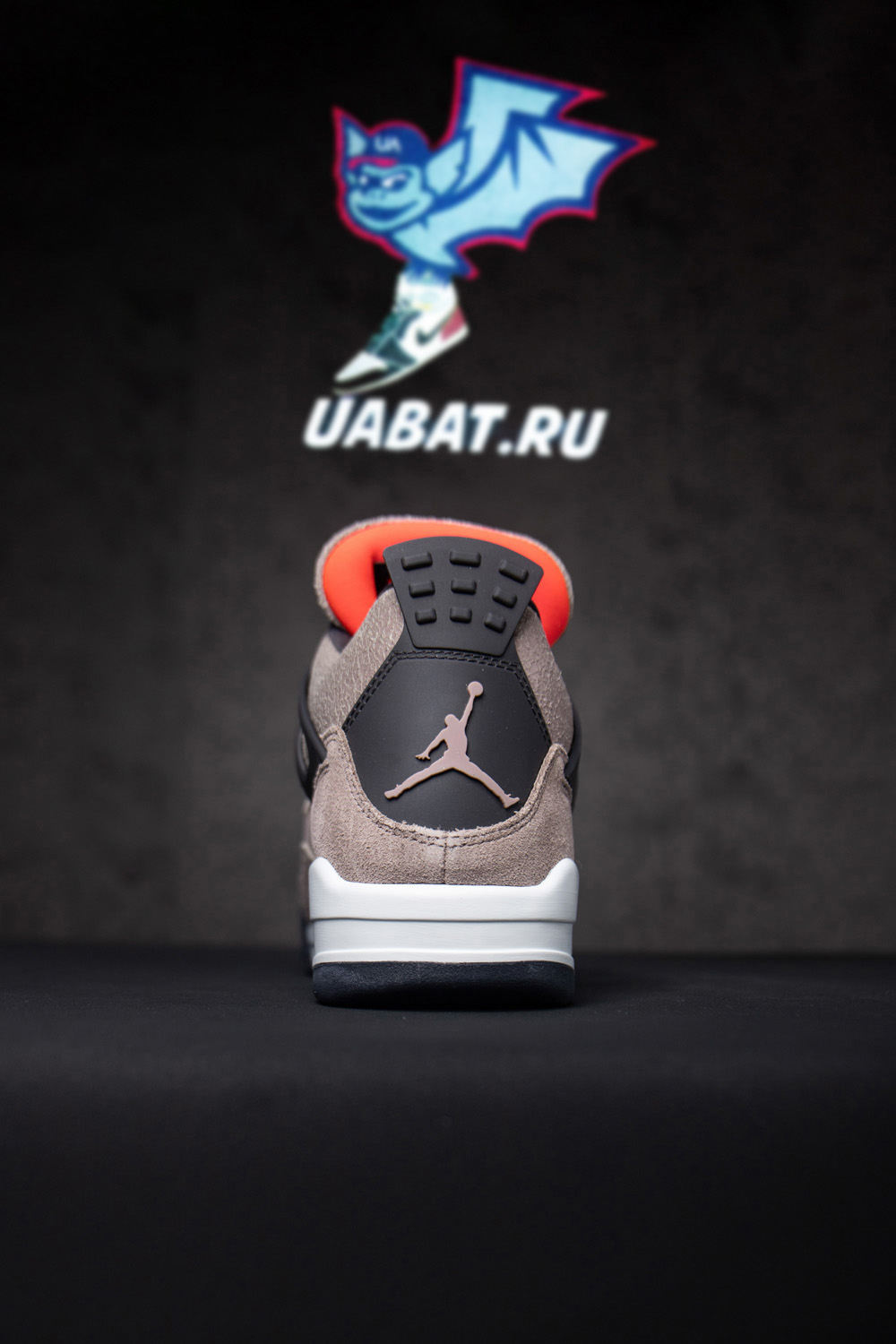 AIR JORDAN 4 RETRO 'TAUPE HAZE'
