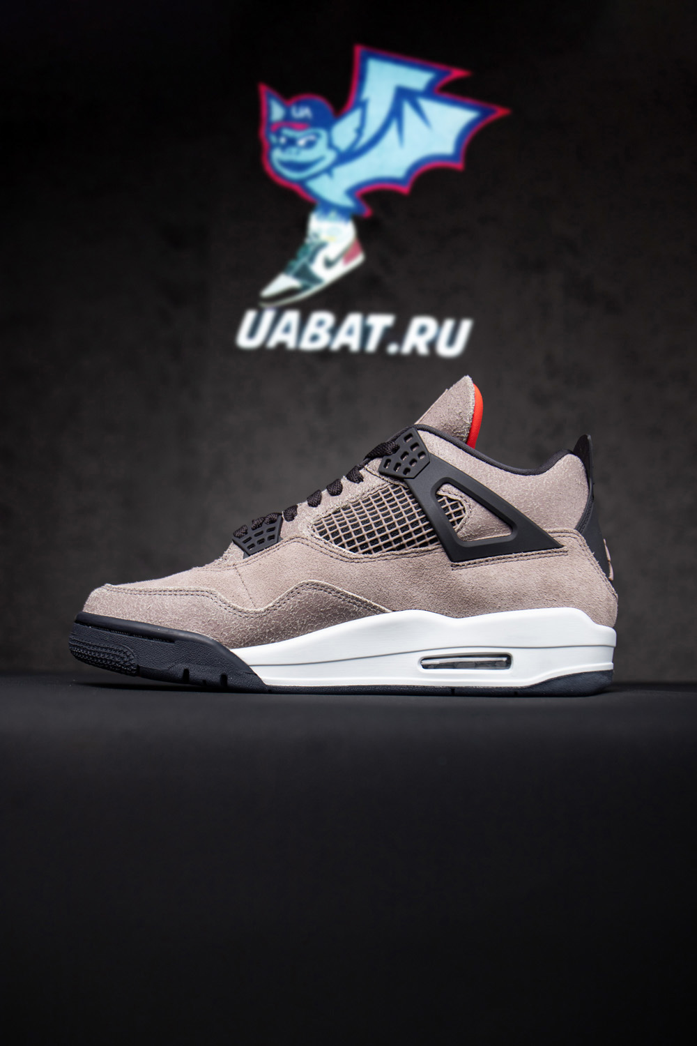 AIR JORDAN 4 RETRO 'TAUPE HAZE'