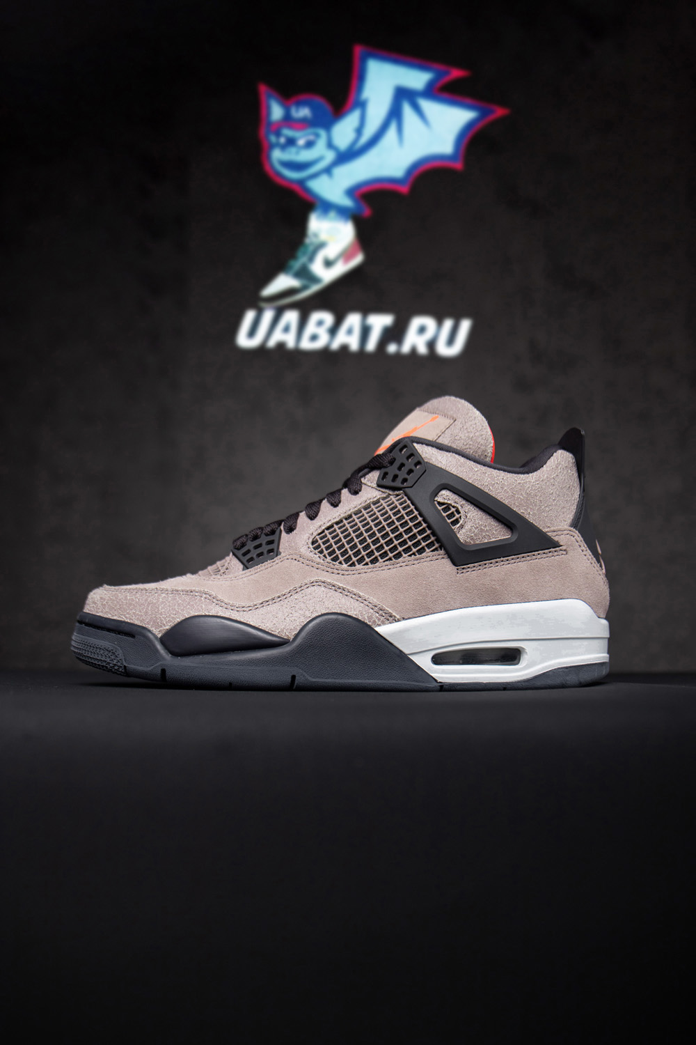 AIR JORDAN 4 RETRO 'TAUPE HAZE'