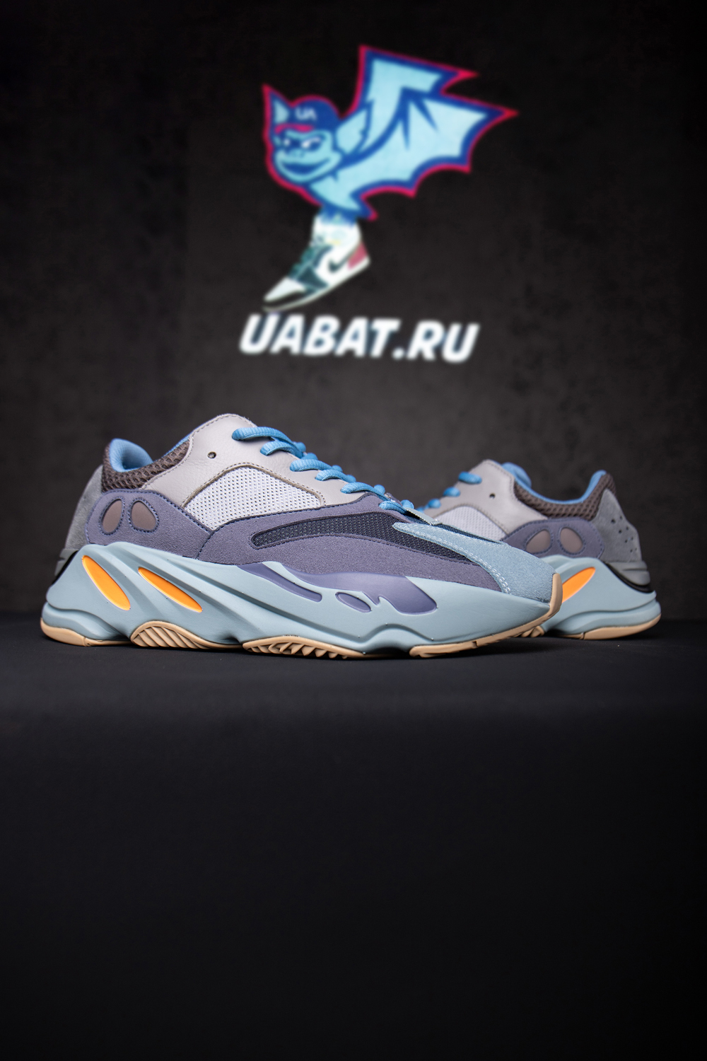 YEEZY BOOST 700 'CARBON BLUE'