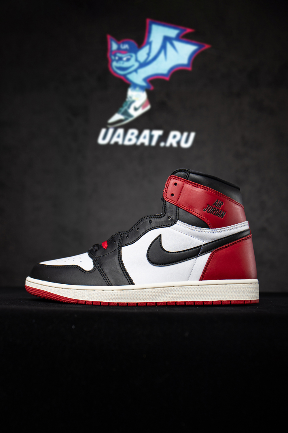 Air Jordan 1 Retro High OG 'Black Toe Reimagined'