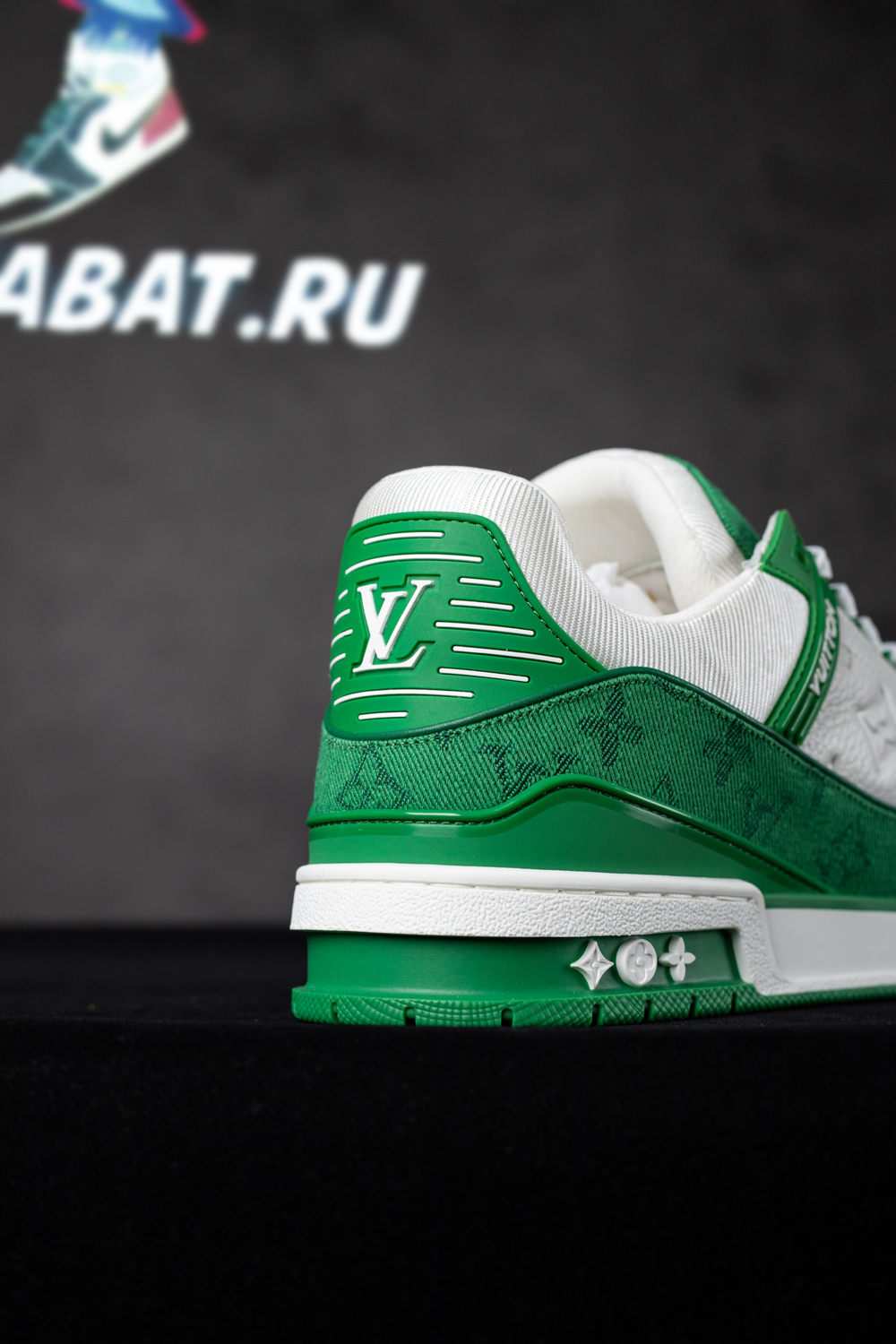 Louis Vuitton Trainer 'Green Monogram Denim'
