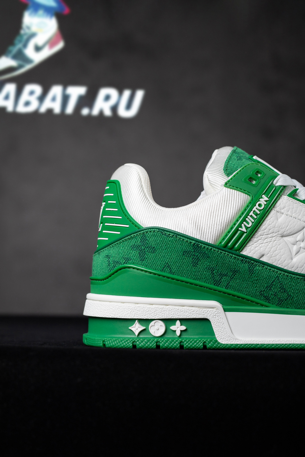Louis Vuitton Trainer 'Green Monogram Denim'