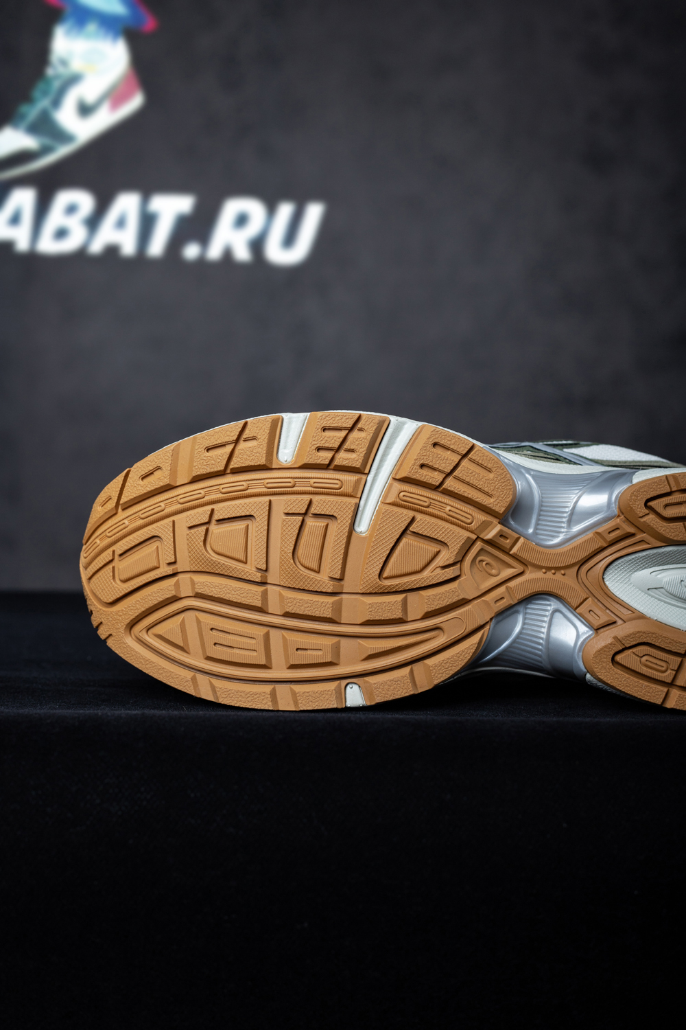 ASICS Gel 1130 'Pale Oak Mantle Green'