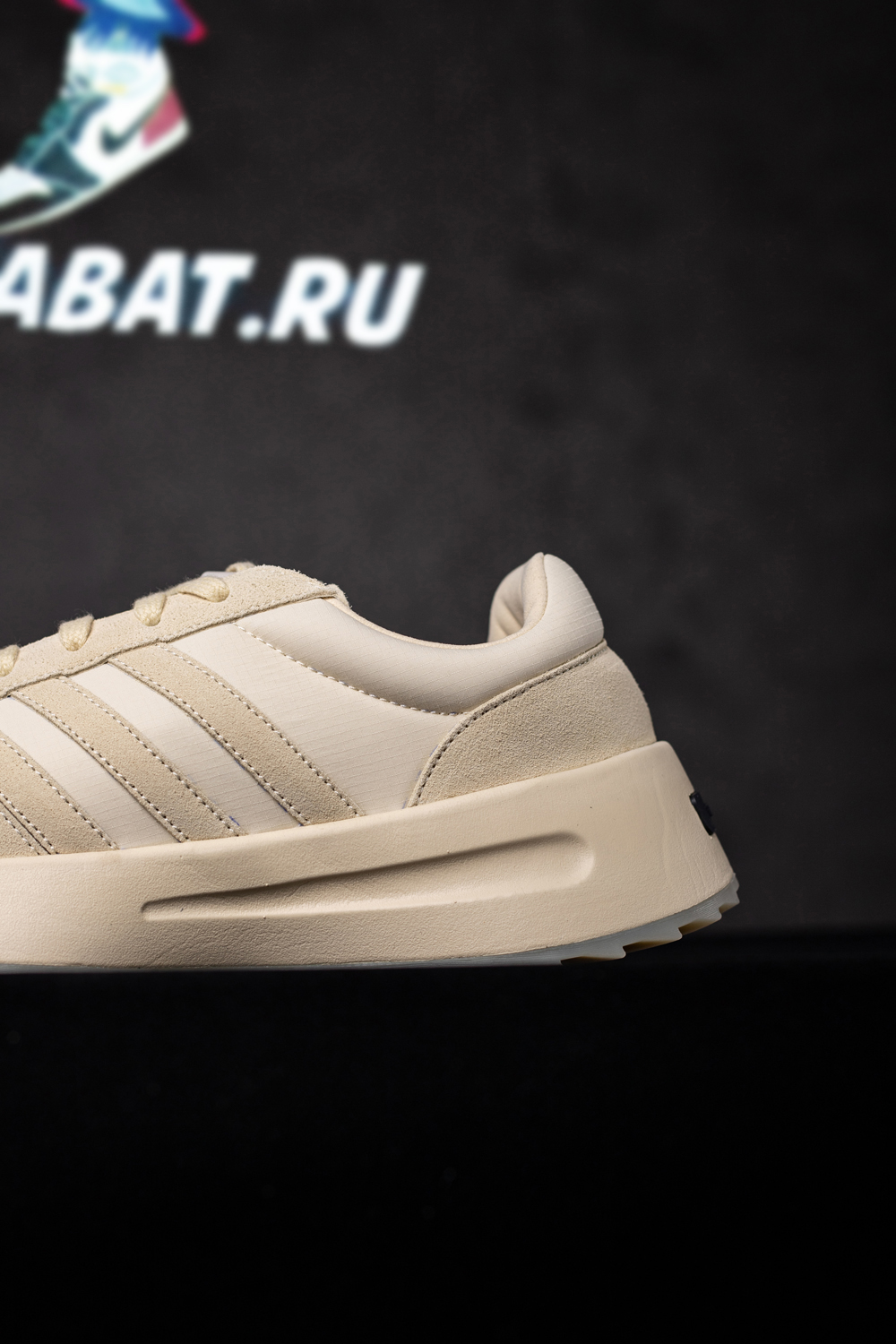 Fear of God Athletics x Los Angeles Runner 'Sesame Cloud White'