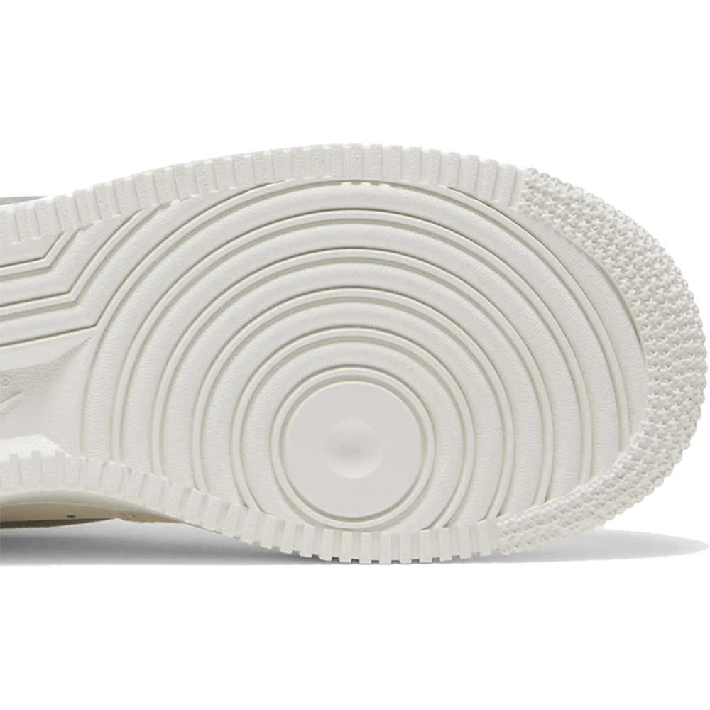 Air Force 1 '07 LV8 'Needlework'