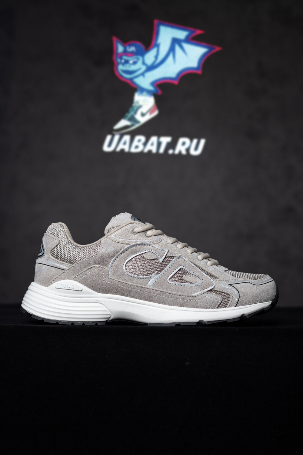 Dior B30 'Countdown - Grey'