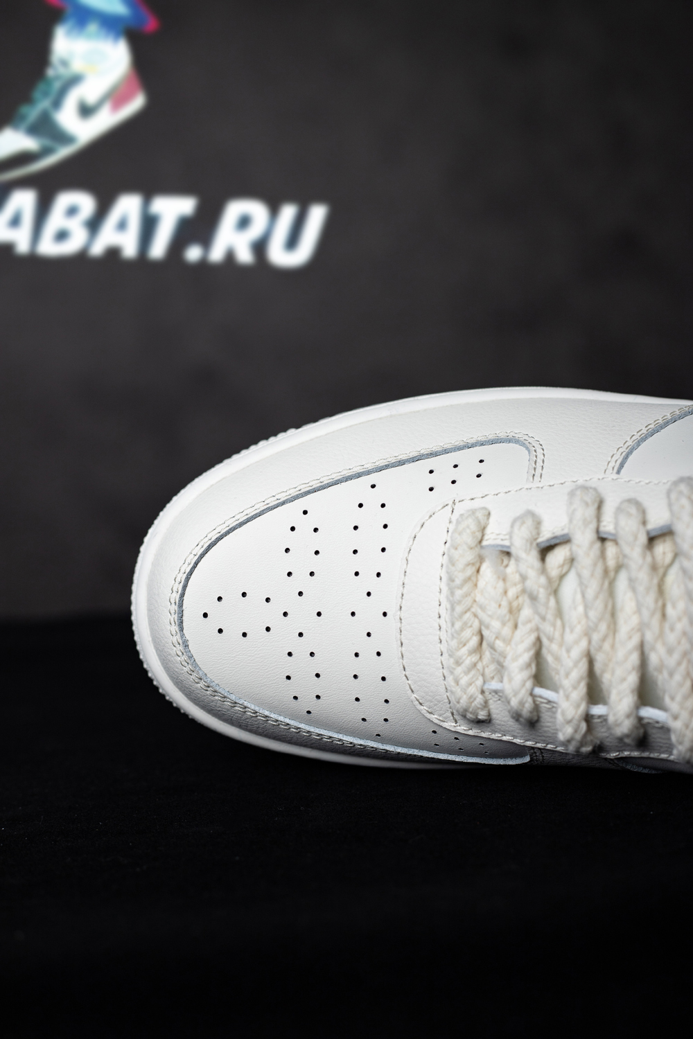 Air Force 1 '07 LV8 'Needlework'