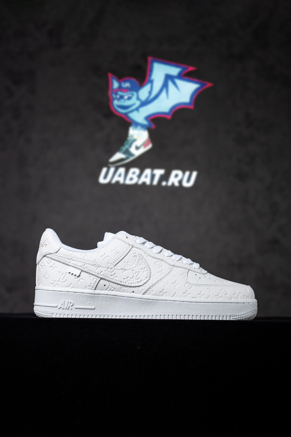 Louis Vuitton x Air Force 1 Low 'Triple White'