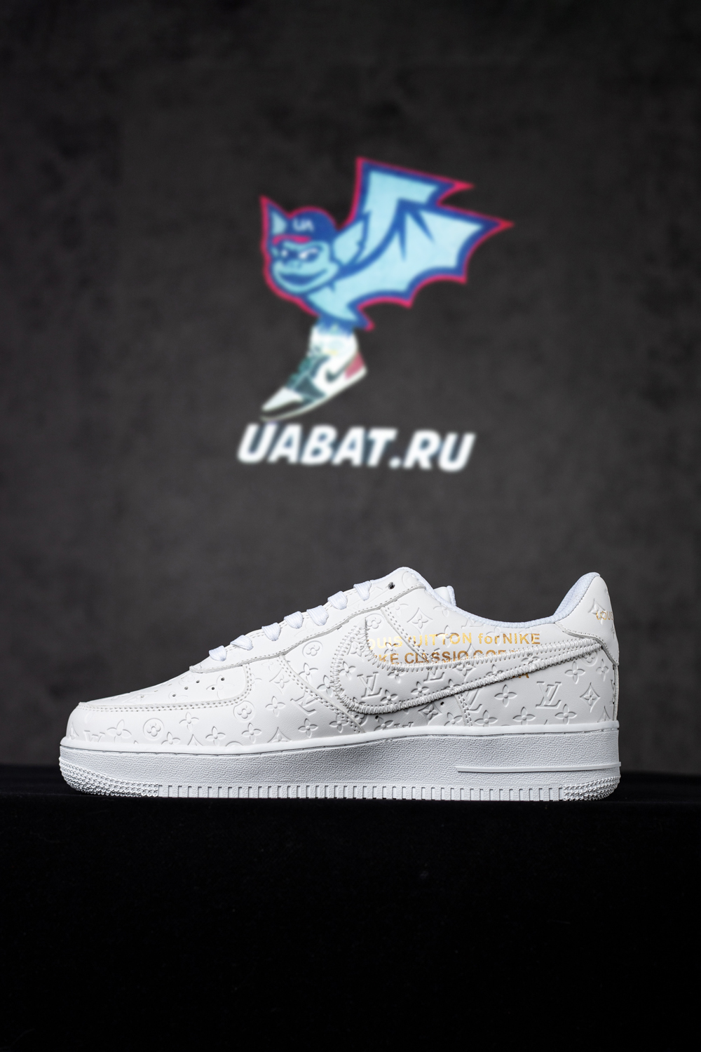 Louis Vuitton x Air Force 1 Low 'Triple White'