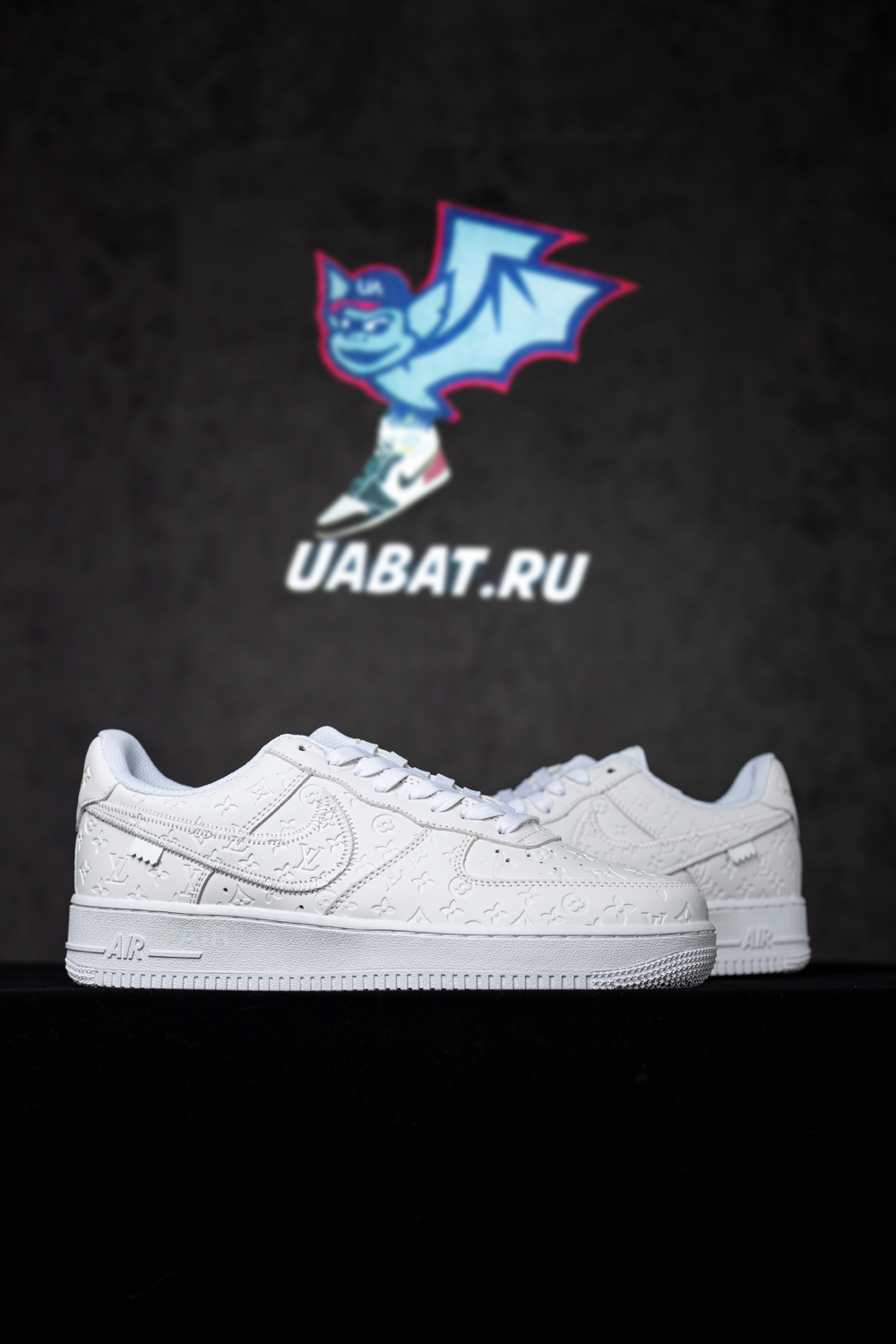 Louis Vuitton x Air Force 1 Low 'Triple White'