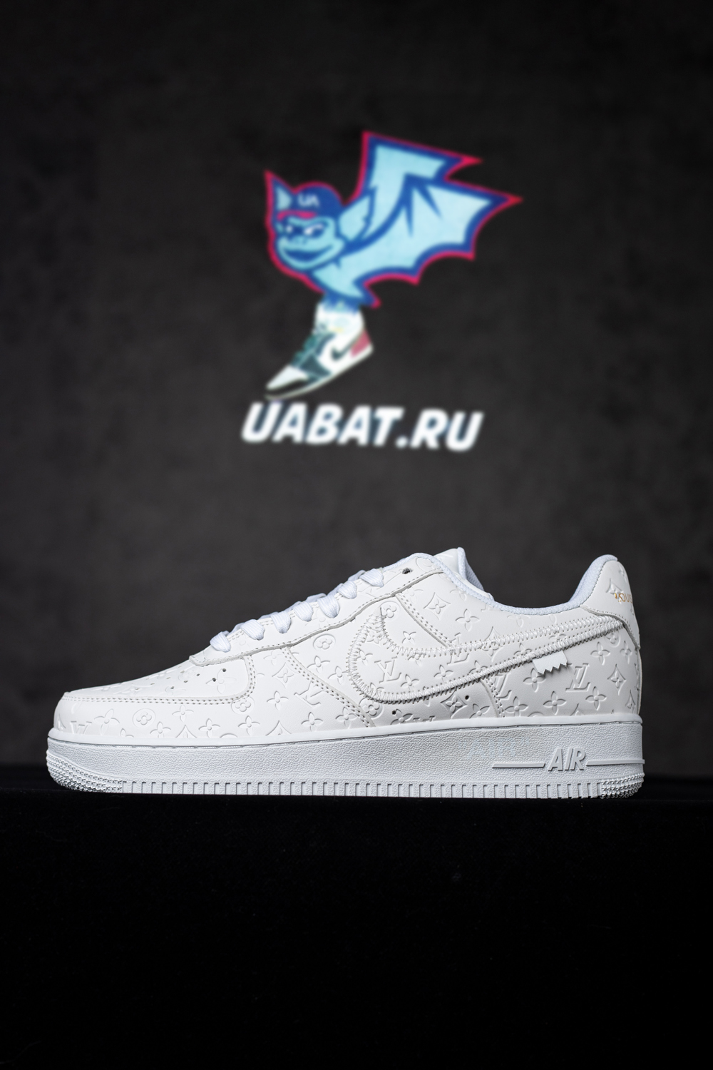 Louis Vuitton x Air Force 1 Low 'Triple White'