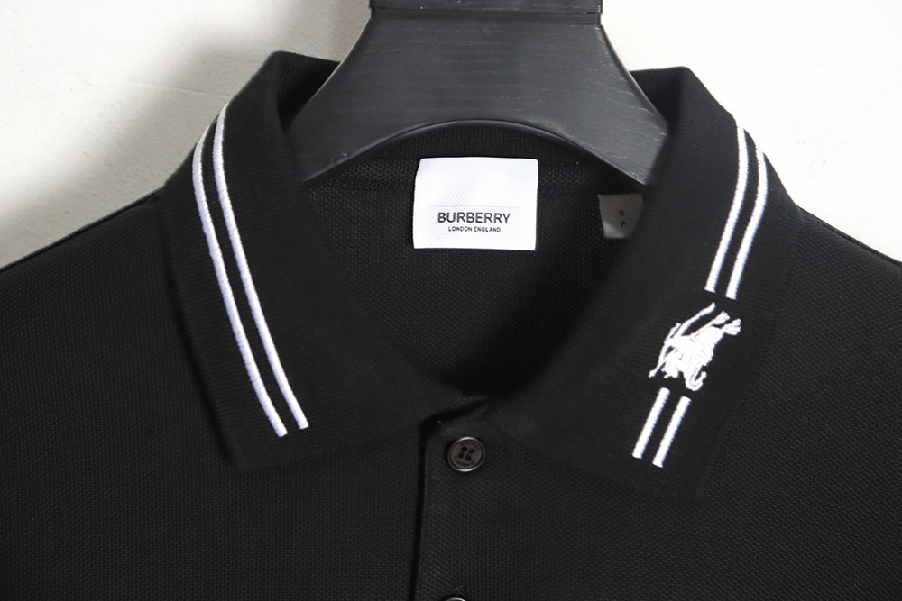 Burberry Collar Warhorse Short Sleeve Polo Shirt TSK1