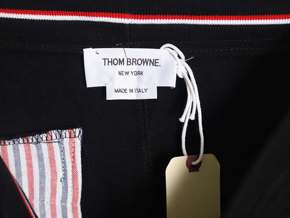 Thom Browne Classic Yarn Dyed Shorts TSK4