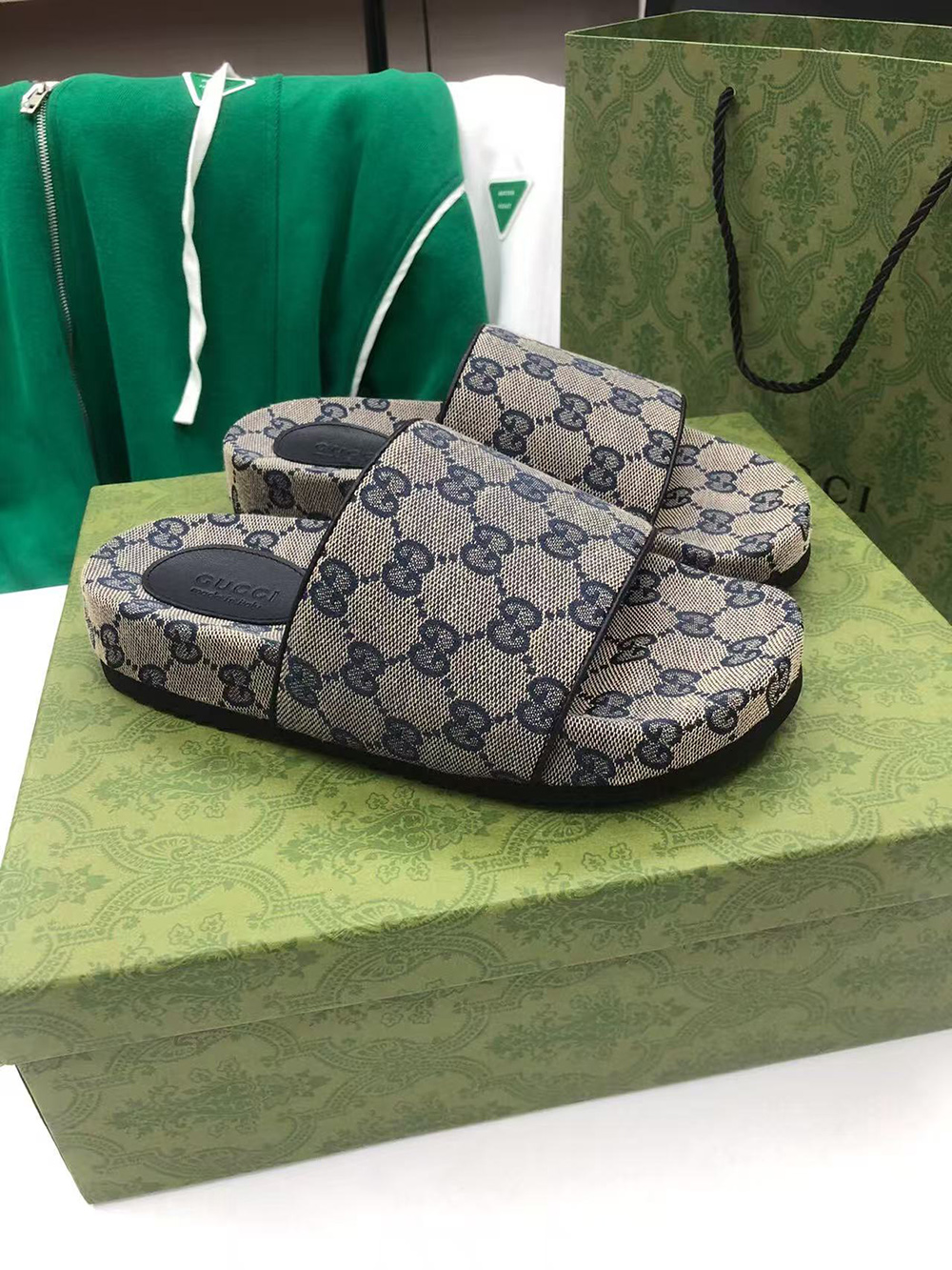 Gucci GG Slide Sandal