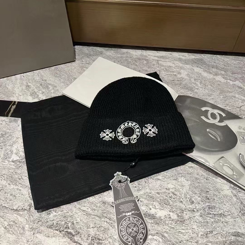 Chrome Hearts Horseshoe Skull Cap Beanie
