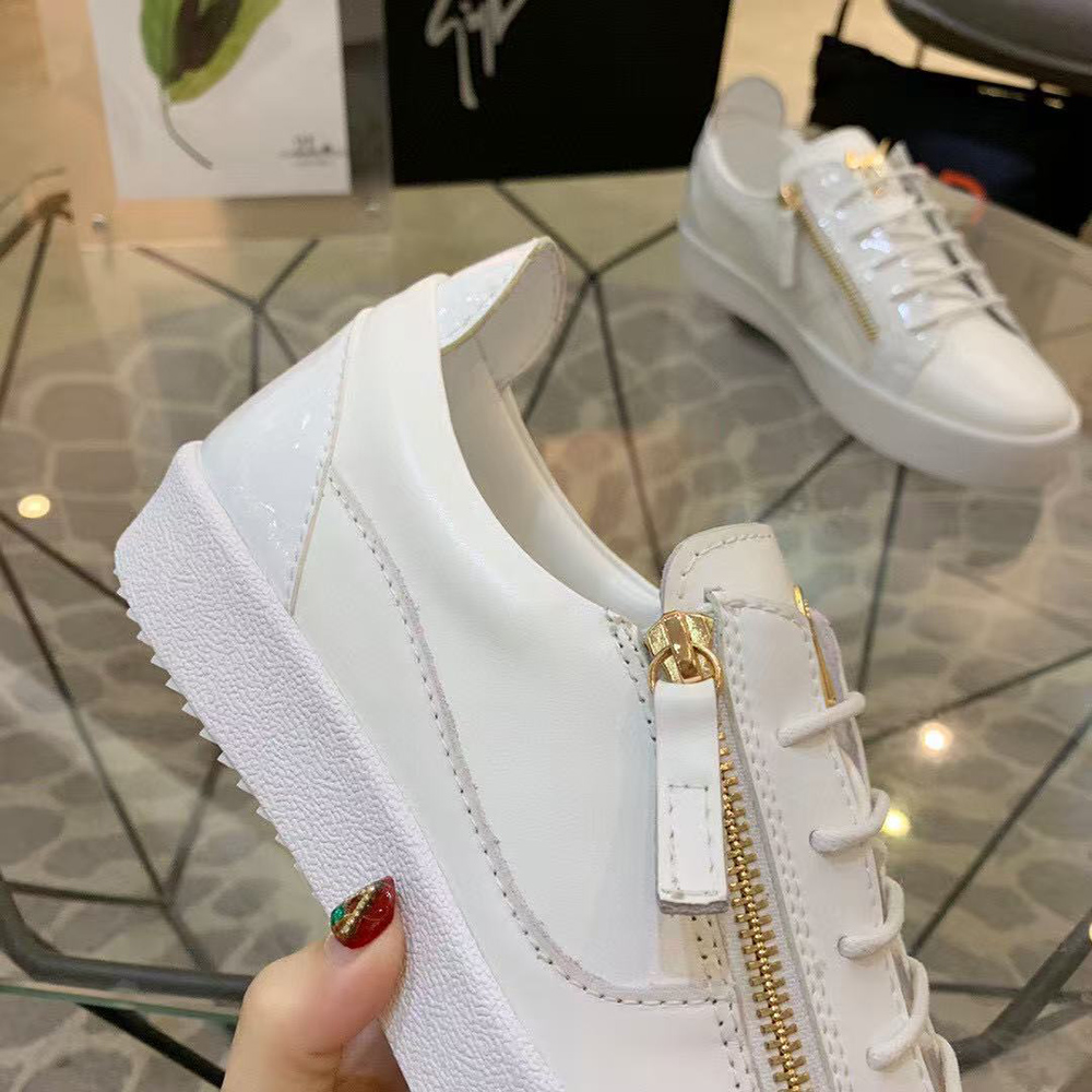 Giuseppe Zanotti Gail Low-top lace-up sneakers