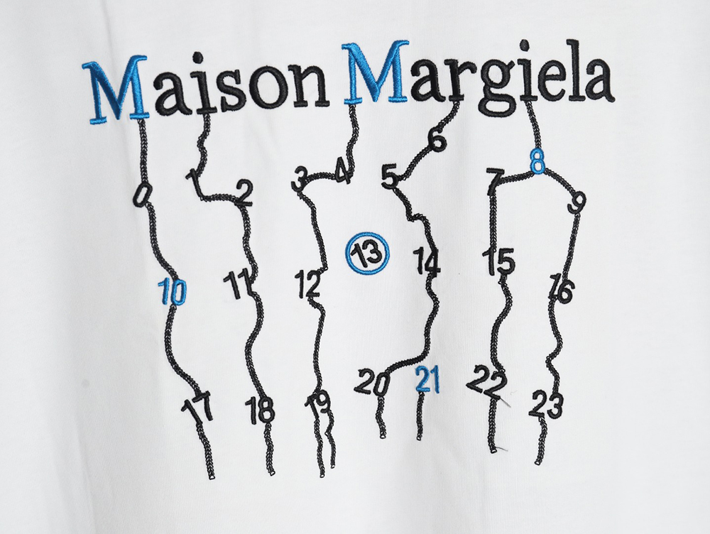 Maison Margiela geometric numbers embroidered short-sleeved T-shirt