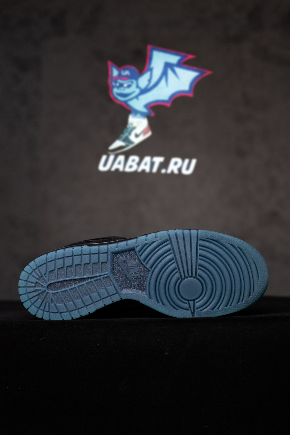 UNDEFEATED X DUNK LOW 'DUNK VS AF1'