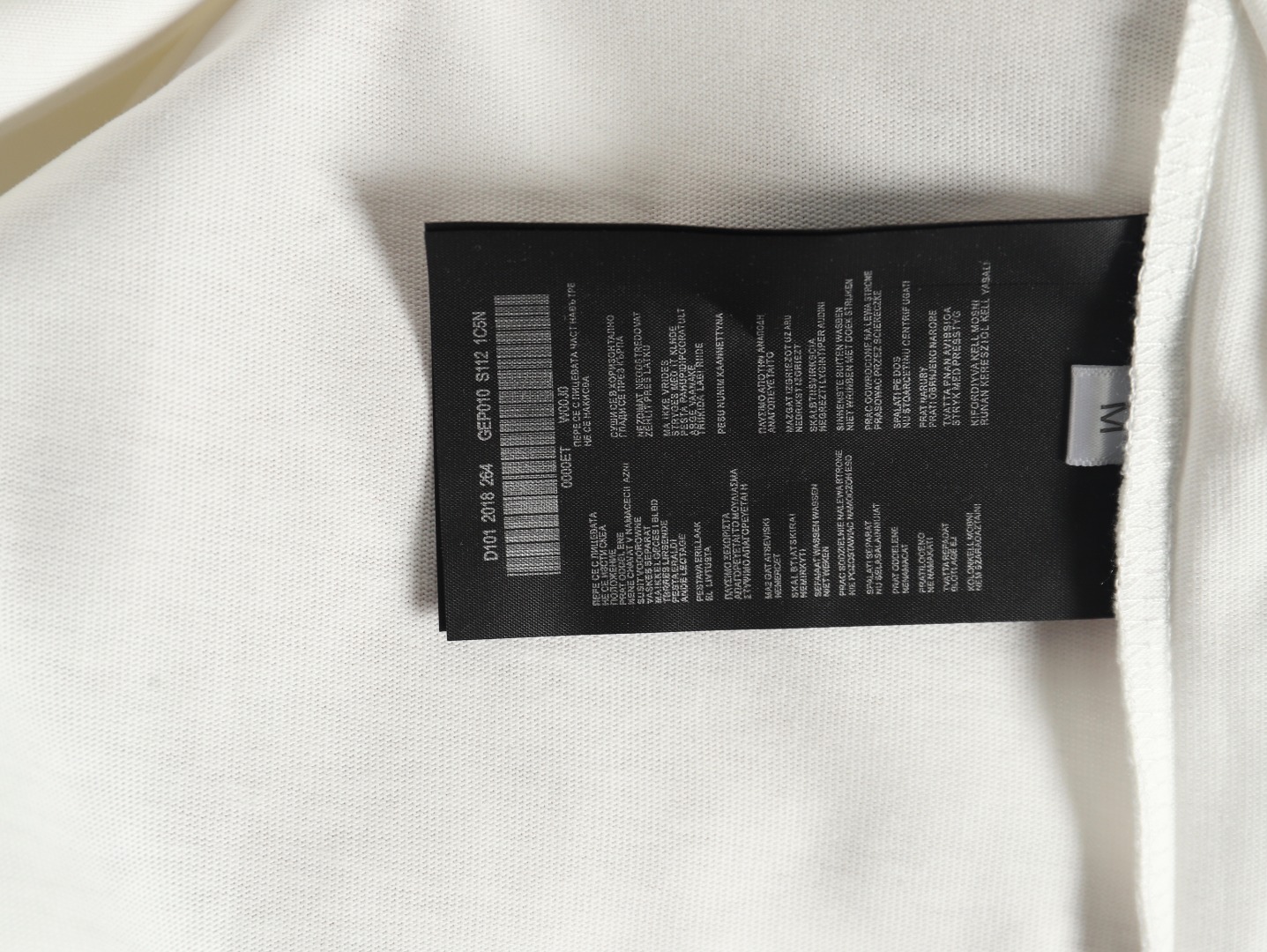 Prada neckline letter embroidery triangle logo short sleeves