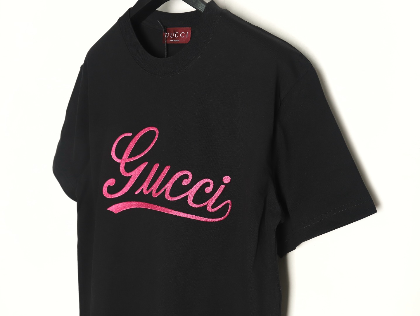 Gucci cursive logo embroidered short sleeves TSK1
