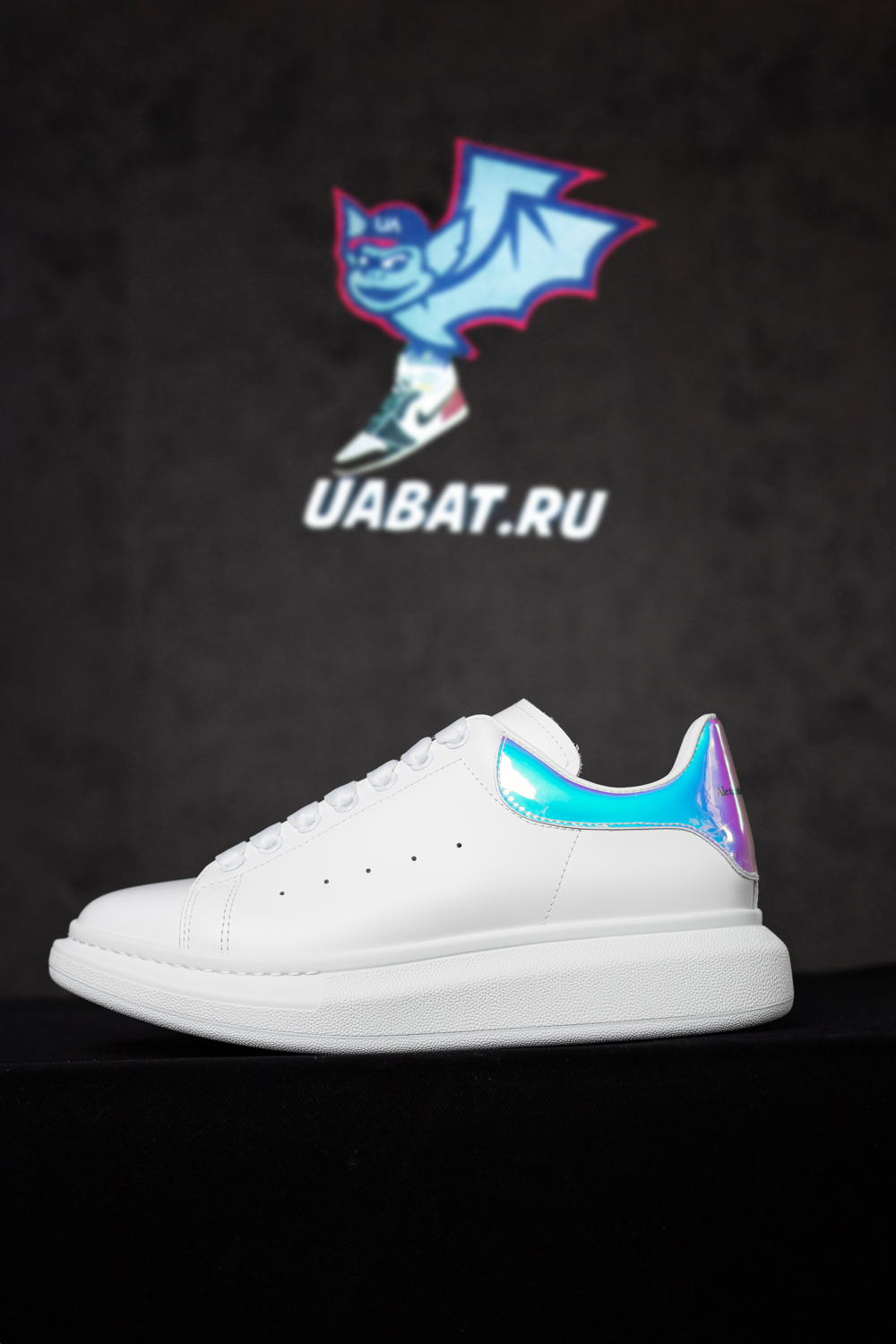 Alexander McQueen Oversized Sneaker 'White Iridescent'