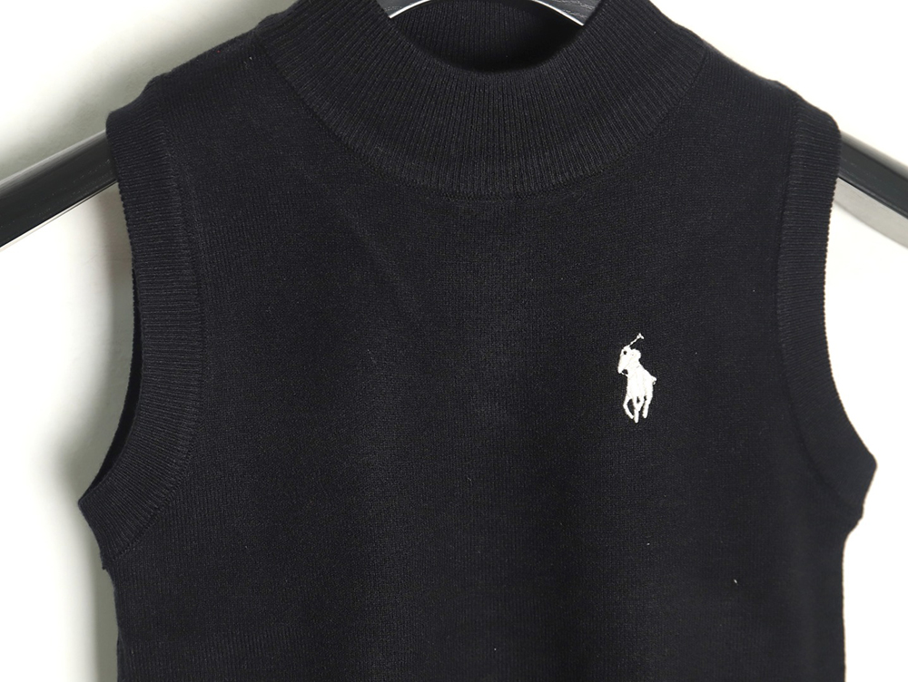 Ralph Lauren Women's Embroidered Logo Knit Vest TSK2