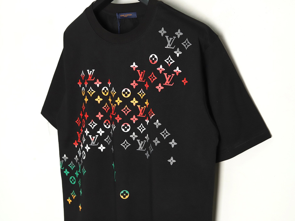 Louis Vuitton Gradient Digital Print Short Sleeve T-shirt TSK1
