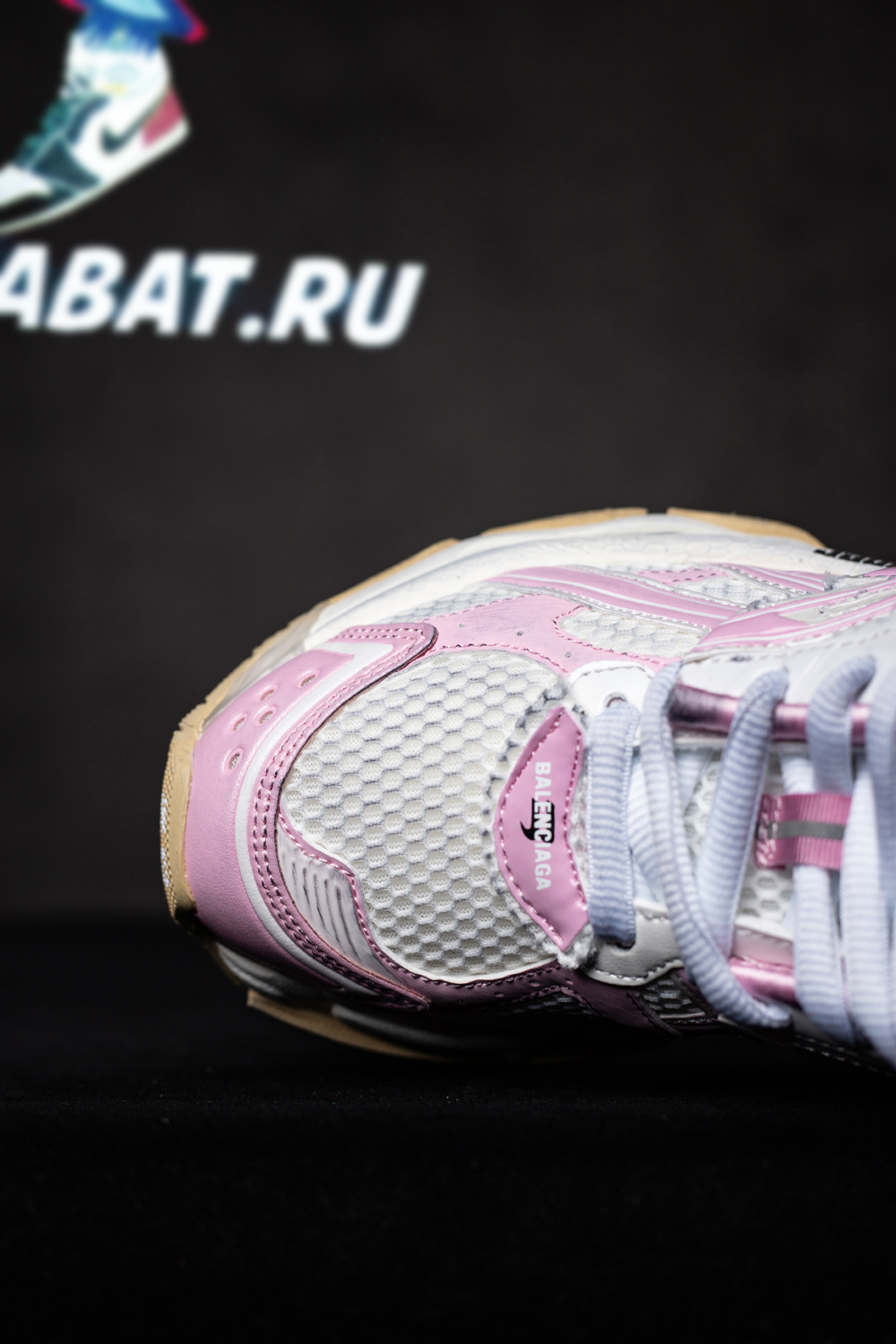 Balenciaga Wmns Runner Sneaker 'White Pink'