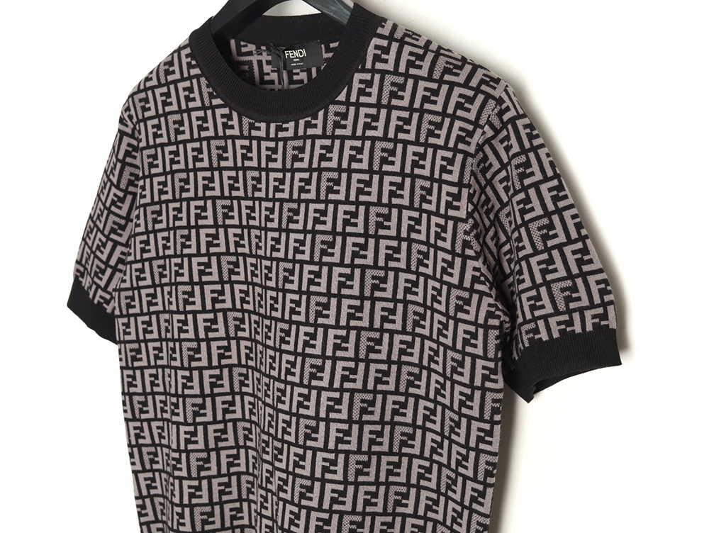 Fendi all over FF jacquard knitted short sleeve T-shirt TSK1