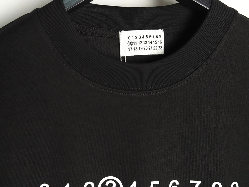 Maison Margiela alphanumeric print short-sleeved T-shirt TSK1