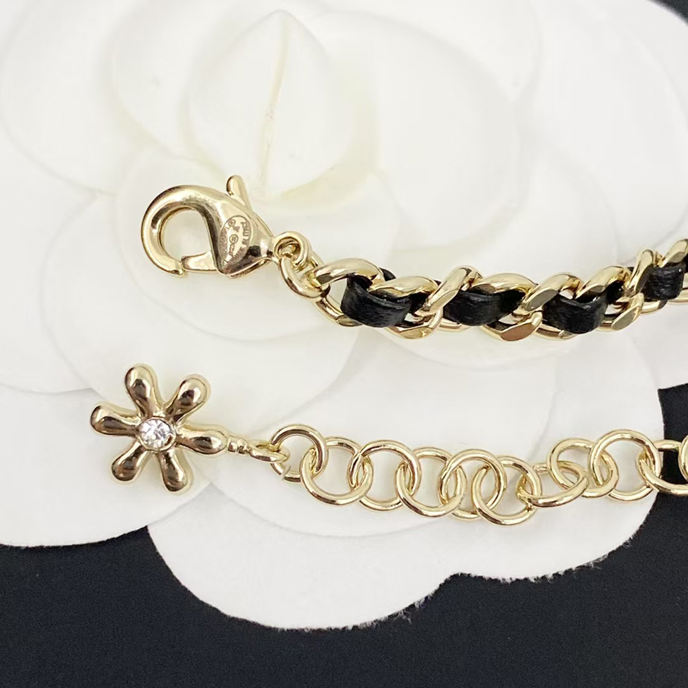 Chanel Hollow Flower Rhinestone Double C Necklace ABB326